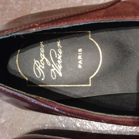 Roger Vivier burgundy patent cap toe suede buckle logo ballet flats size 36 - Picture 2 of 15